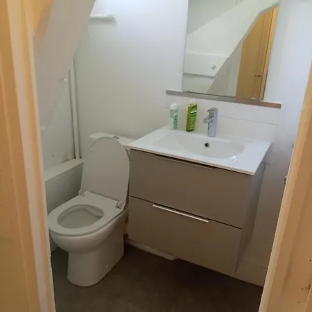 Cozy Retreat For 2 People Dijon